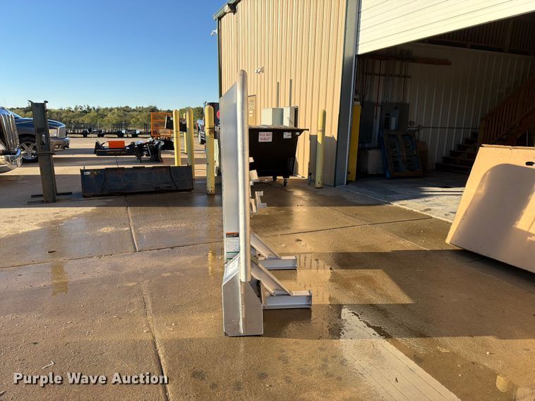 image for item DT3032 Truck parts