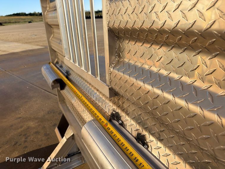 image for item DT3032 Truck parts