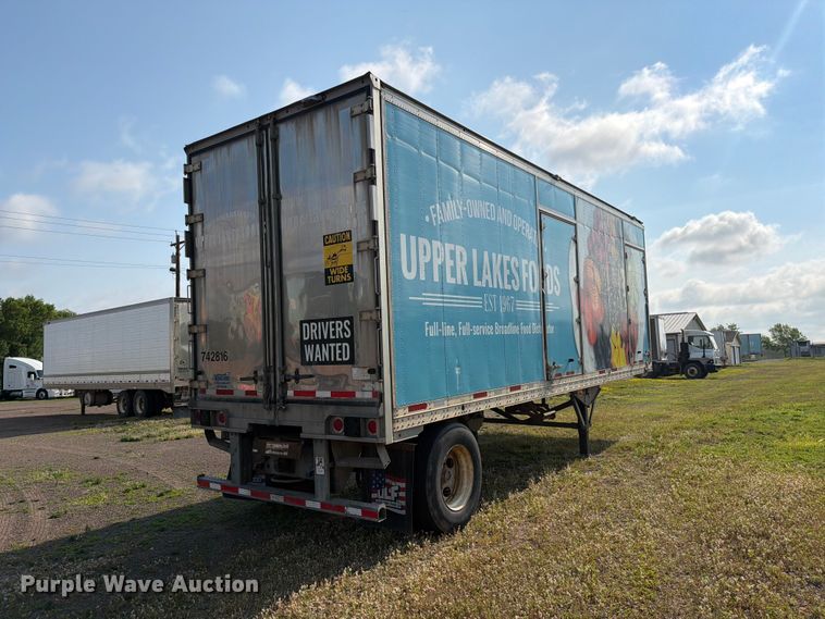 image for item DV8517 2017 CIMC refrigerated van trailer