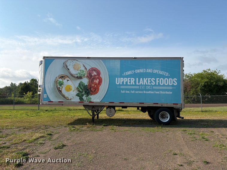 image for item DV8517 2017 CIMC refrigerated van trailer