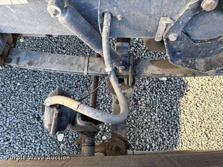 image for item DV8708 2000 Peterbilt 379 semi truck