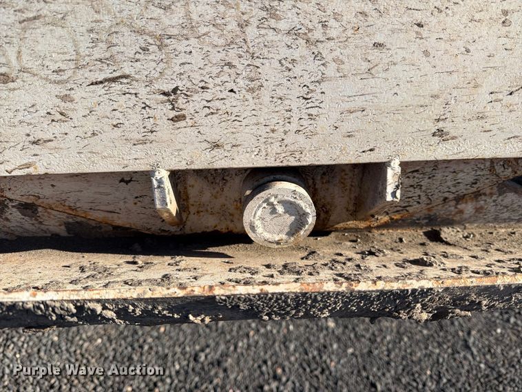 image for item DV8709 2012 Leach bottom dump trailer