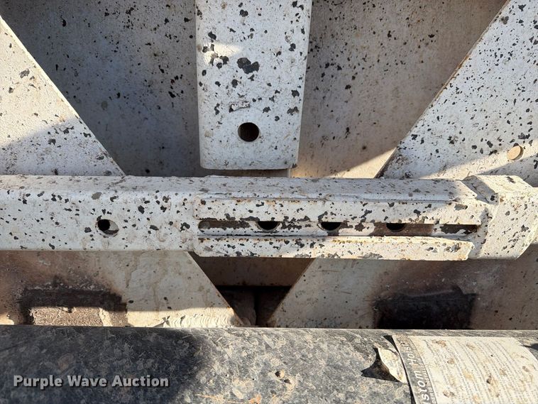 image for item DV8709 2012 Leach bottom dump trailer