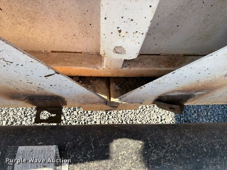 image for item DV8709 2012 Leach bottom dump trailer