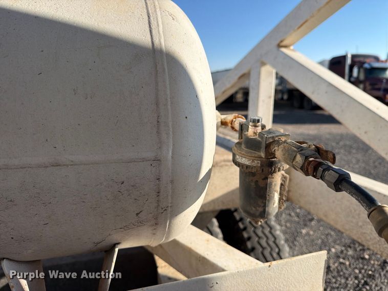 image for item DV8709 2012 Leach bottom dump trailer