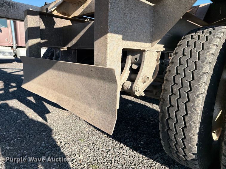 image for item DV8709 2012 Leach bottom dump trailer