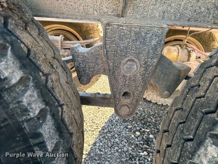 image for item DV8709 2012 Leach bottom dump trailer