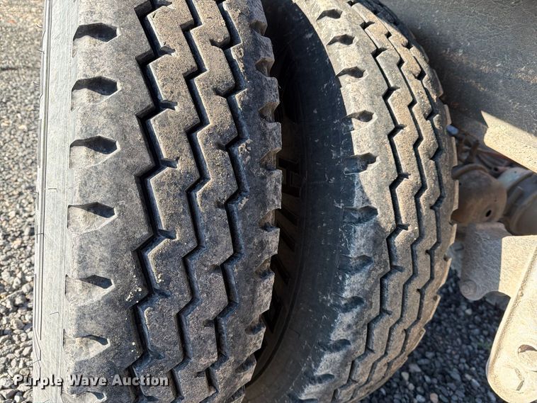 image for item DV8709 2012 Leach bottom dump trailer