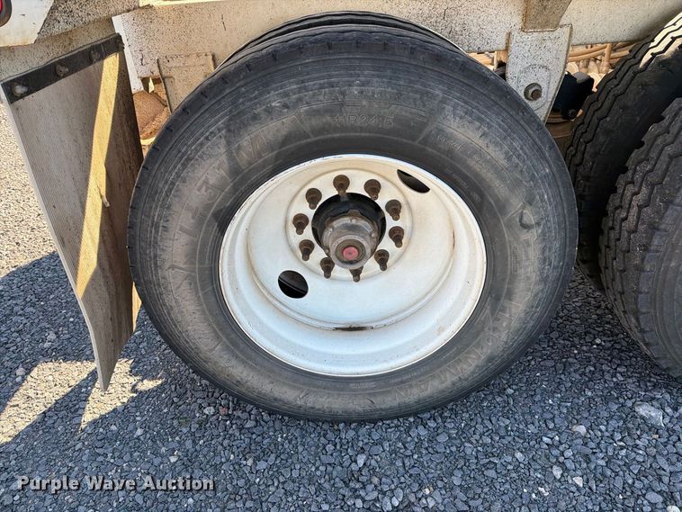 image for item DV8710 2023 Armor Lite Trailer bottom dump trailer
