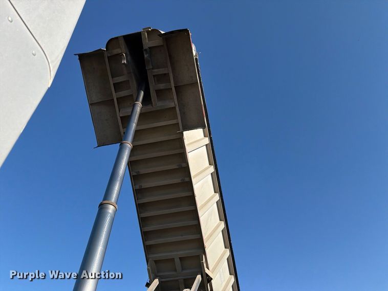 image for item DV8711 2000 Vantage end dump trailer