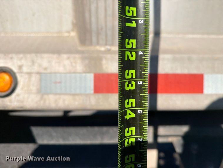 image for item DV8711 2000 Vantage end dump trailer