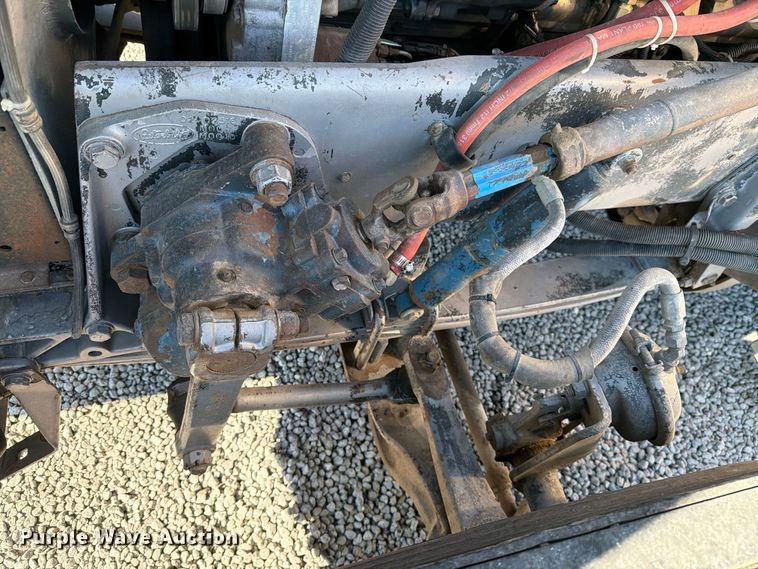 image for item DV8712 1996 Peterbilt 379 semi truck