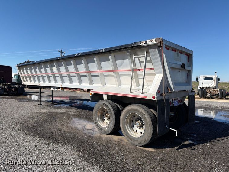image for item DV8713 1994 Vantage SV96 end dump trailer