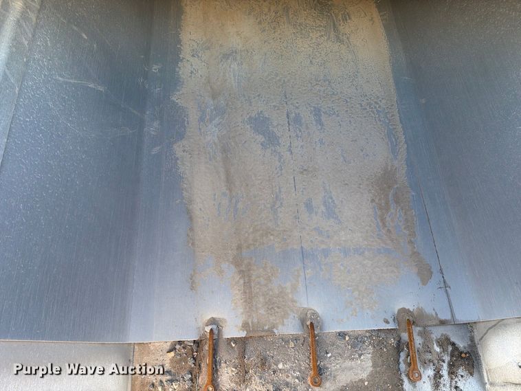 image for item DV8713 1994 Vantage SV96 end dump trailer