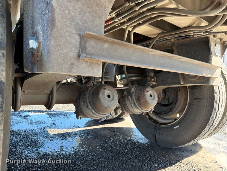 image for item DV8713 1994 Vantage SV96 end dump trailer