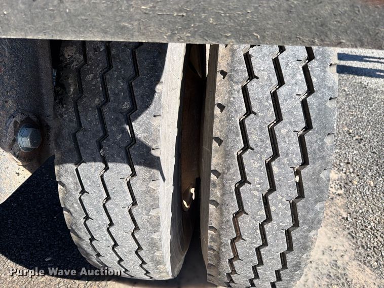 image for item DV8713 1994 Vantage SV96 end dump trailer