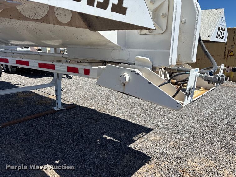 image for item DW1308 2022 Intramet ED-36-FL end dump trailer