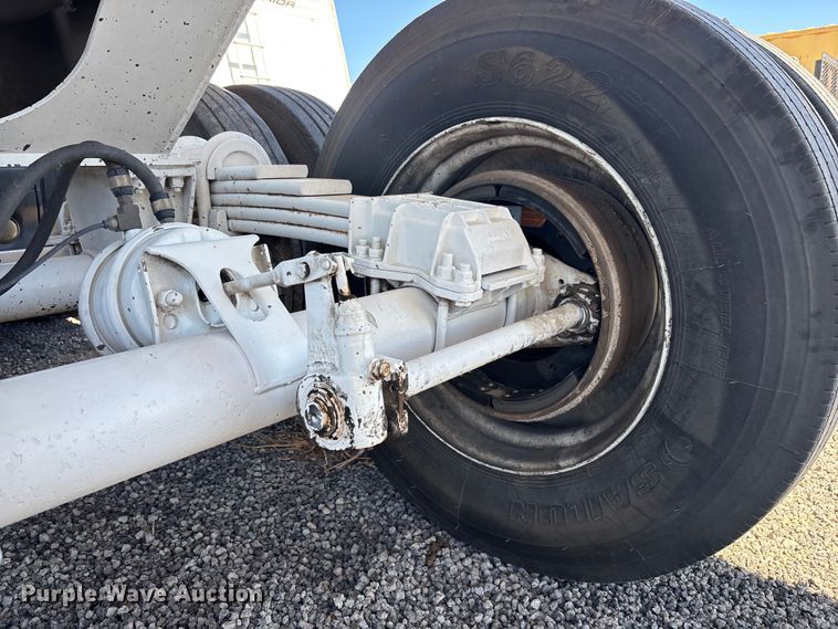 image for item DW1308 2022 Intramet ED-36-FL end dump trailer