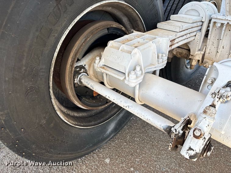 image for item DW1308 2022 Intramet ED-36-FL end dump trailer
