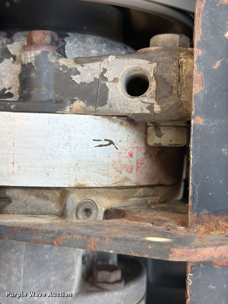 image for item DZ4708 2000 Kenworth T600 semi truck