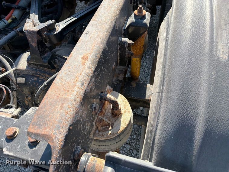 image for item DZ4708 2000 Kenworth T600 semi truck