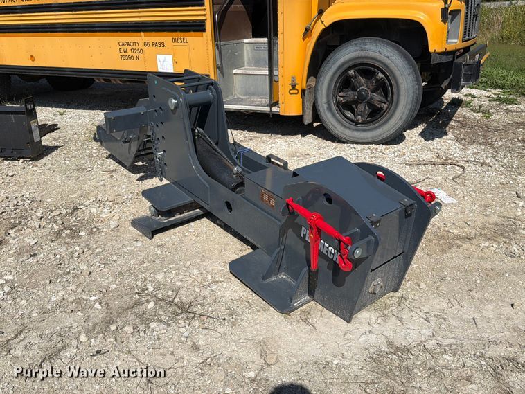 image for item DZ4901 ProMech FW80 fifth wheel wrecker boom
