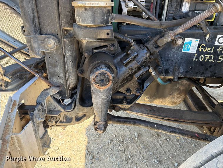 image for item EA0019 2015 Kenworth T680 semi truck