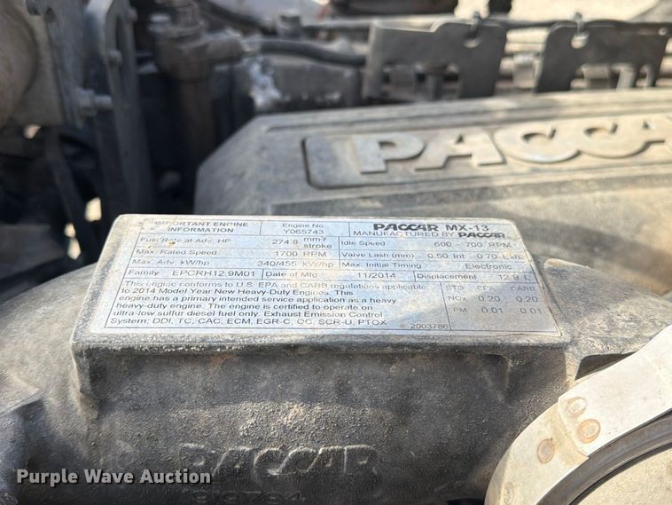 image for item EA0025 2015 Kenworth T680 semi truck