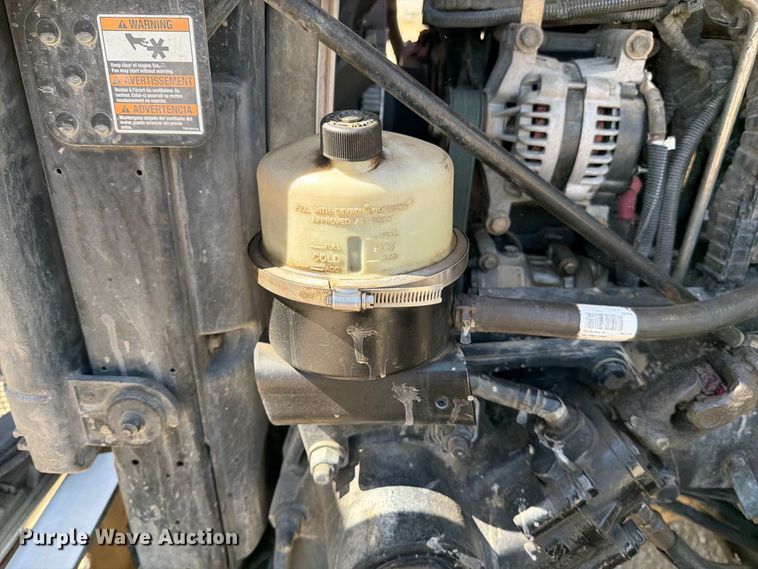 image for item EA0029 2015 Kenworth T680 semi truck