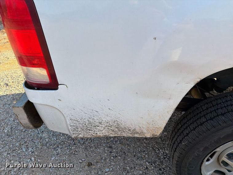 image for item EA7362 2012 GMC Sierra 2500HD Crew Cab pickup truck