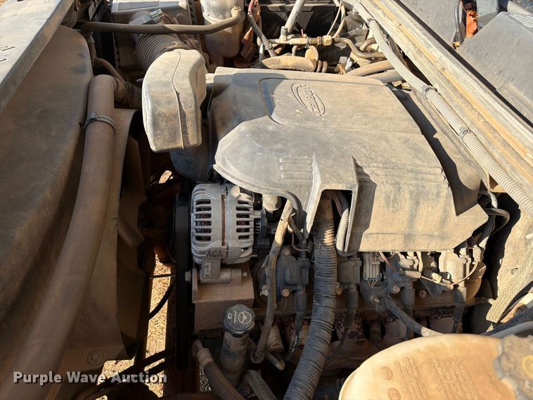 image for item EA7362 2012 GMC Sierra 2500HD Crew Cab pickup truck