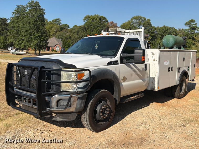 image for item EA7365 2013 Ford F550 Super Duty utility / service truck