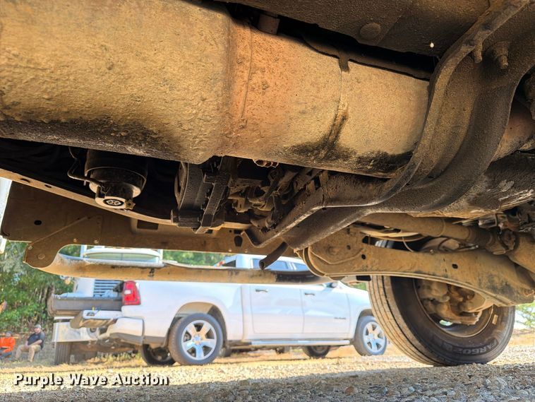 image for item EA7365 2013 Ford F550 Super Duty utility / service truck