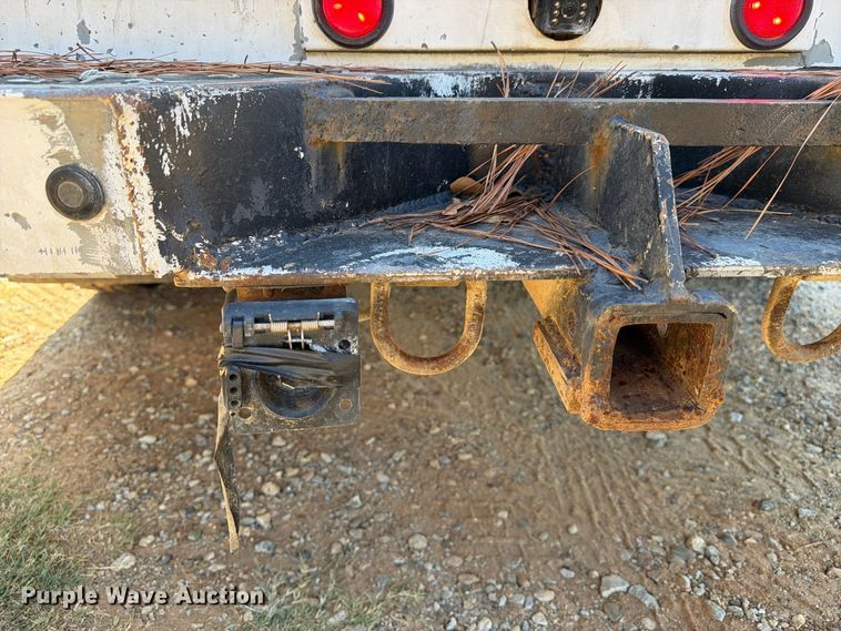 image for item EA7365 2013 Ford F550 Super Duty utility / service truck