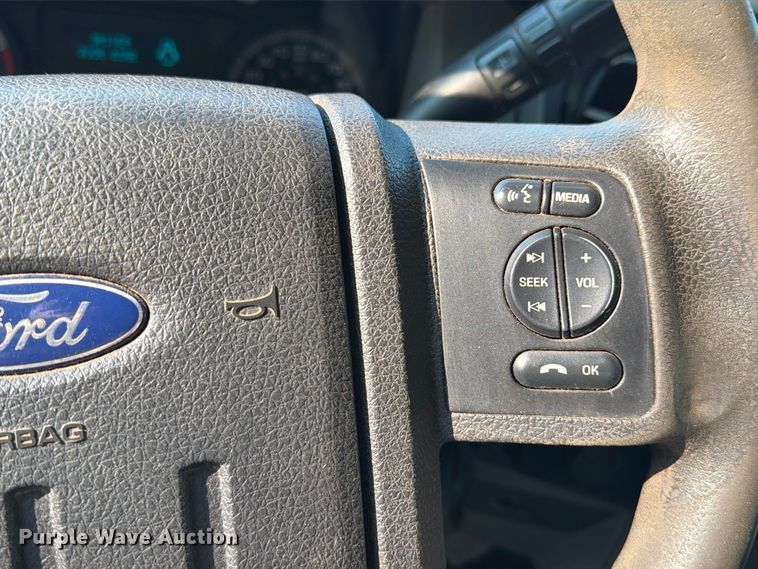 image for item EA7365 2013 Ford F550 Super Duty utility / service truck