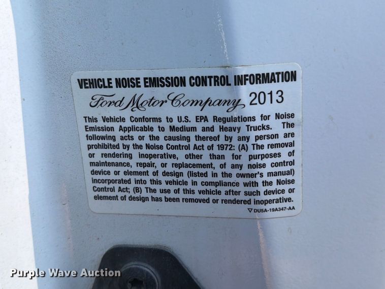 image for item EA7365 2013 Ford F550 Super Duty utility / service truck