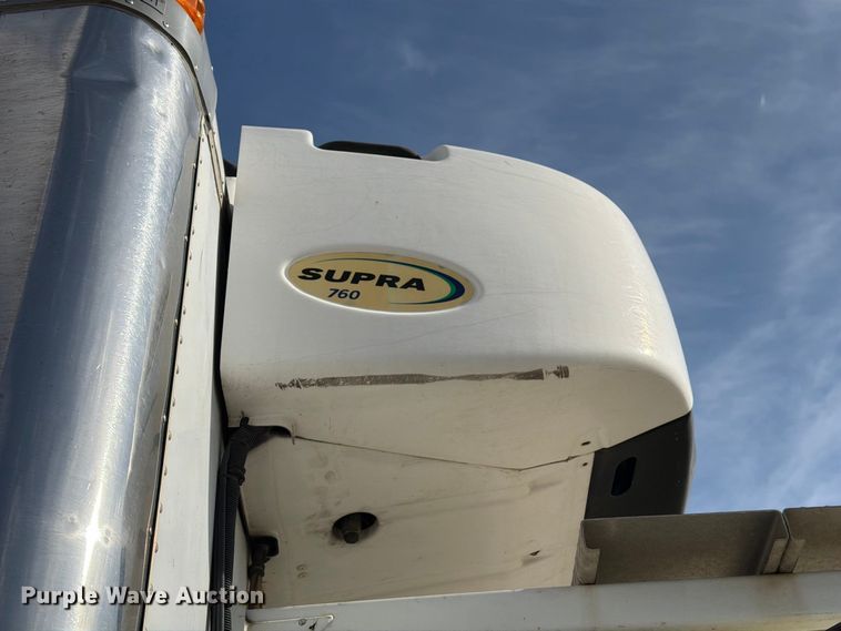 image for item EA7381 2019 International DuraStar 4300 refrigerated truck