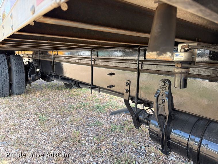 image for item EA7381 2019 International DuraStar 4300 refrigerated truck