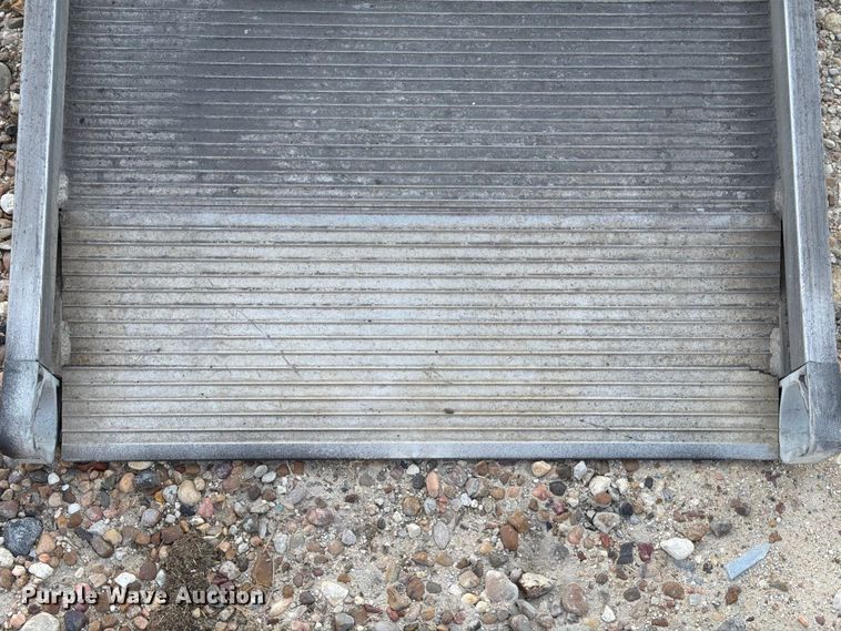 image for item EA7381 2019 International DuraStar 4300 refrigerated truck