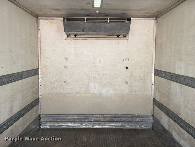 image for item EA7381 2019 International DuraStar 4300 refrigerated truck