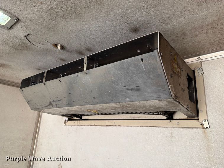 image for item EA7381 2019 International DuraStar 4300 refrigerated truck