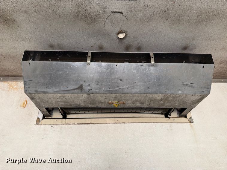 image for item EA7381 2019 International DuraStar 4300 refrigerated truck