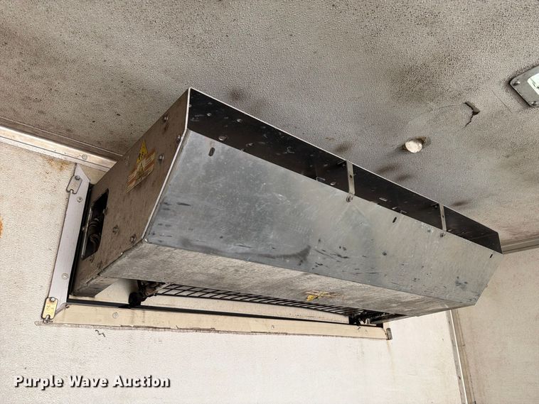 image for item EA7381 2019 International DuraStar 4300 refrigerated truck