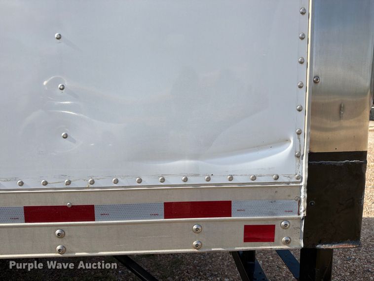 image for item EA7381 2019 International DuraStar 4300 refrigerated truck