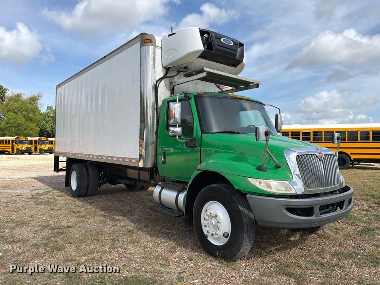 image for item EA7382 2020 International MV607 refrigerated truck