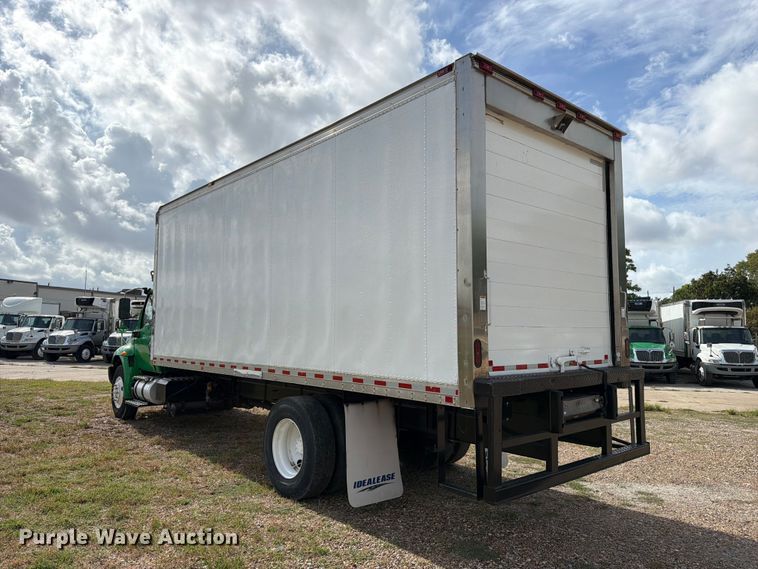 image for item EA7382 2020 International MV607 refrigerated truck