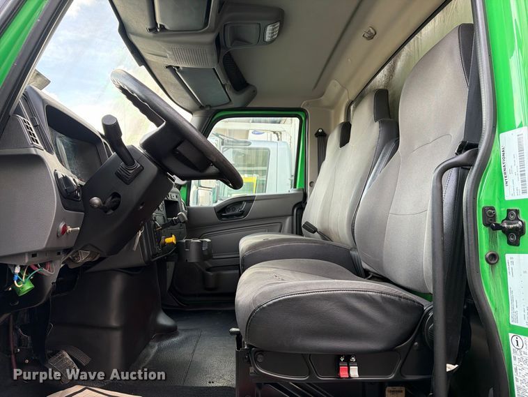 image for item EA7382 2020 International MV607 refrigerated truck