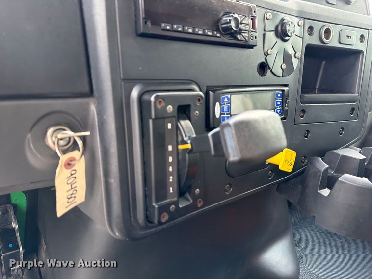 image for item EA7382 2020 International MV607 refrigerated truck