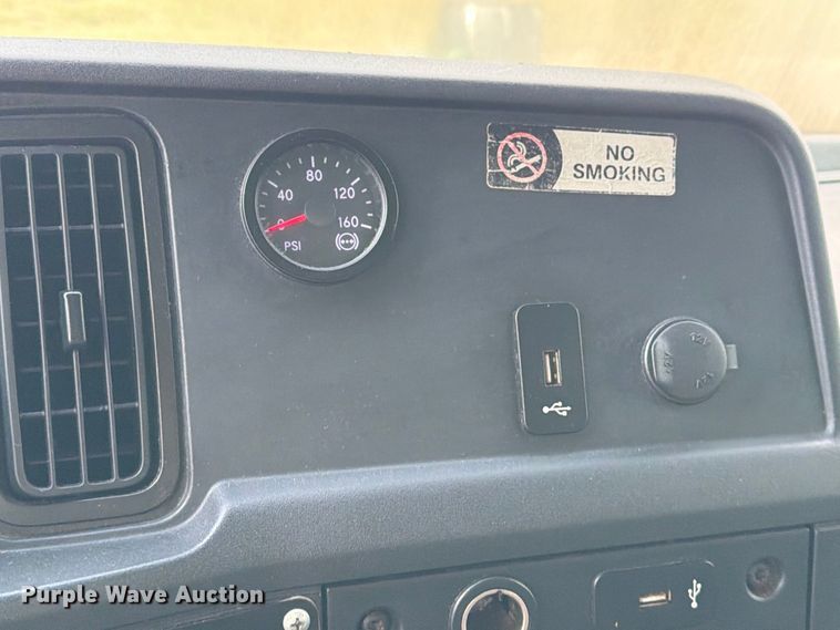 image for item EA7382 2020 International MV607 refrigerated truck