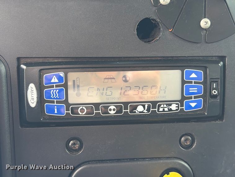 image for item EA7382 2020 International MV607 refrigerated truck